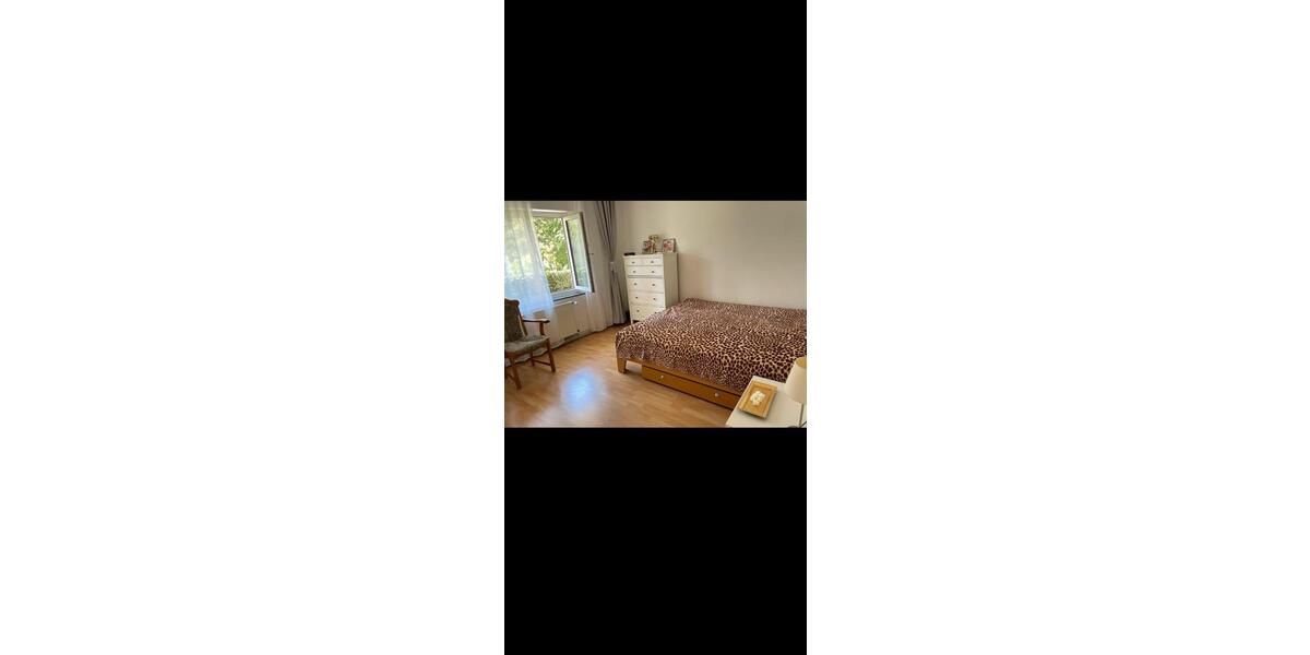 Etagenwohnung Köln Kalk - 3 Zimmer, 62 m&sup2;, 250.000&euro; | Angebot:27071403