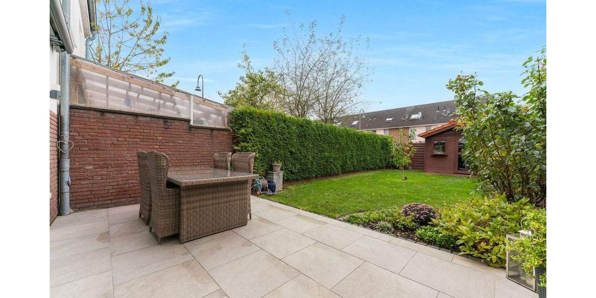 Familienfreundliches Reihenhaus mit viel Platz und exzellenter Energieeffizienz in Köln 6 zimmer