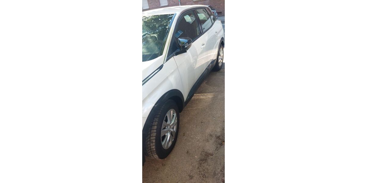 Peugeot 3008 43.000 km 16.800 &euro; Köln 50823