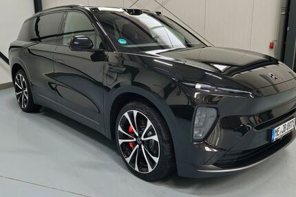 Nio EL8 25.000 km 59.889 &euro; Haan 42781