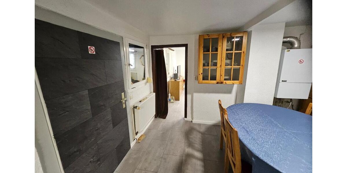 Erdgeschoßwohnung Bonn Beuel-Mitte - 5 Zimmer, 80 m&sup2;, 1.200&euro; | Angebot:26336401