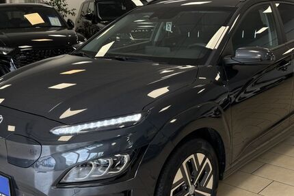 Hyundai KONA 27.783 km 19.000 &euro; Bonn 53227