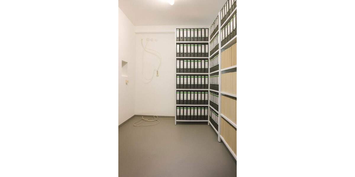 Freistehender Bungalow in Top-Lage direkt am Park - Köln-Alt-Seeberg am Fühlinger See 7 zimmer