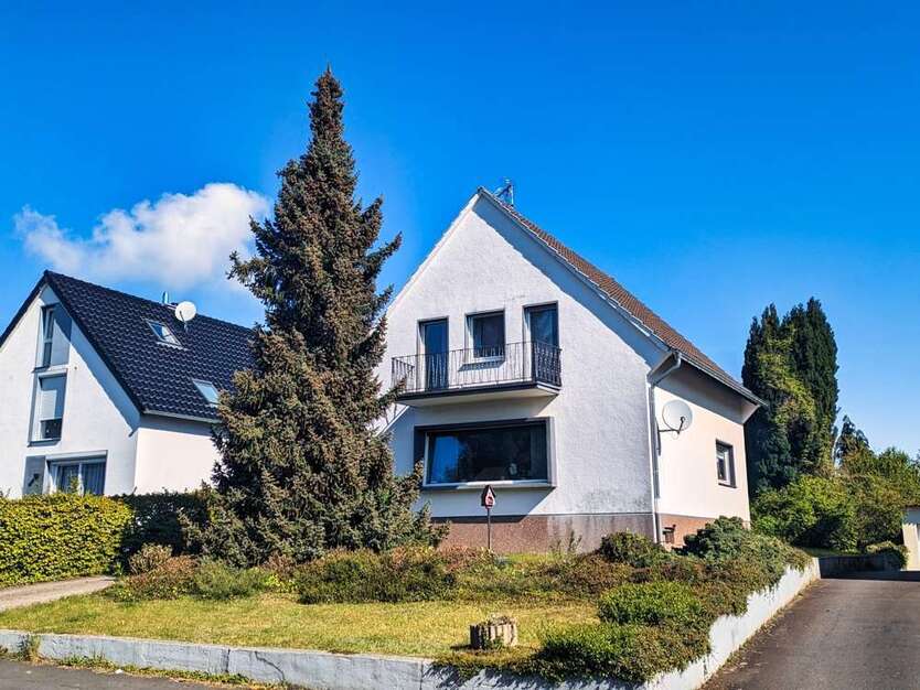 Haus zum Kaufen in Königswinter 350.000 € 130 m²