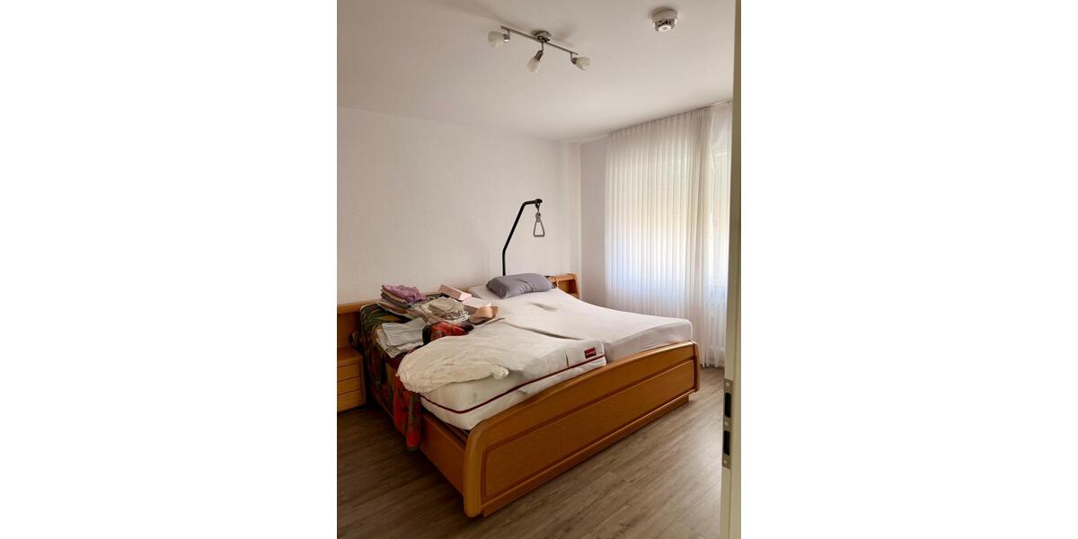 Etagenwohnung Troisdorf - 3 Zimmer, 82 m&sup2;, 1.120&euro; | Angebot:25478960