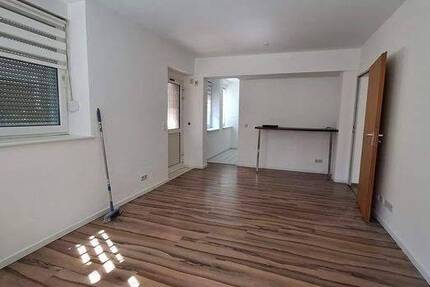 Wohnung Bonn Zentrum - 2 Zimmer, 43 m&sup2;, 450&euro; | Angebot:26863176