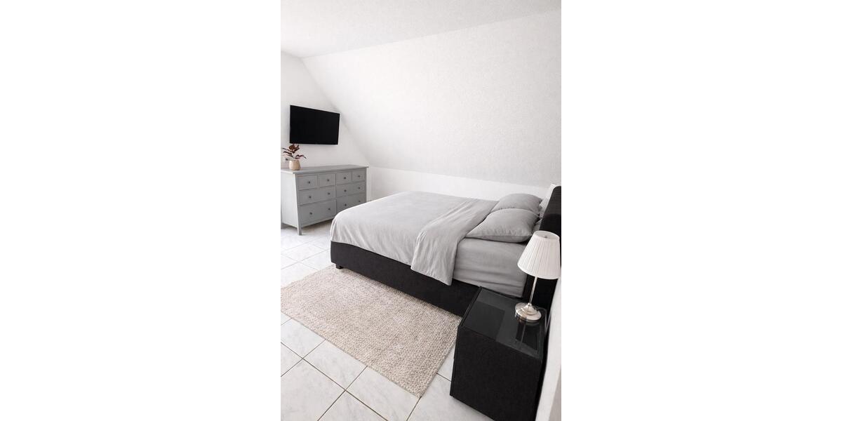 Einfamilienhaus Siegburg - 3 Zimmer, 186 m&sup2;, 788.000&euro; | Angebot:25048859