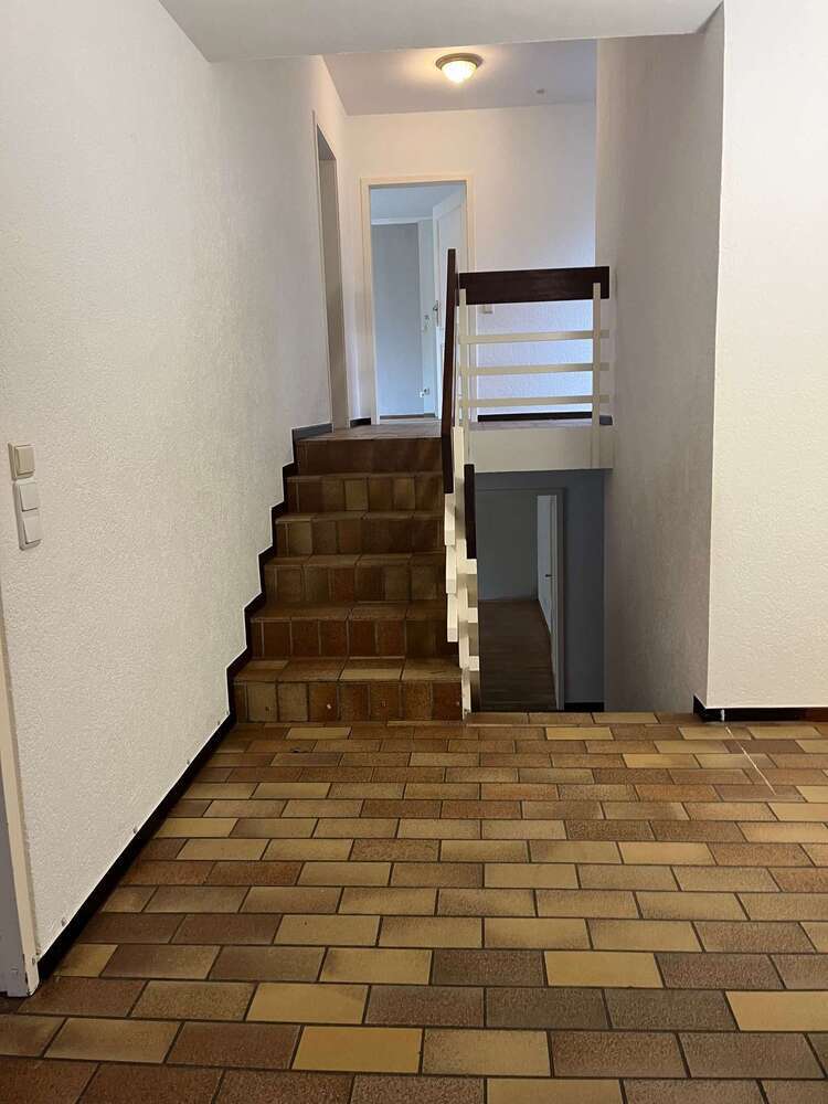 Haus zum Kaufen in Pulheim 918.000 € 365 m²