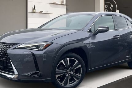 Lexus UX 32.536 km 24.788 &euro; Köln 51069