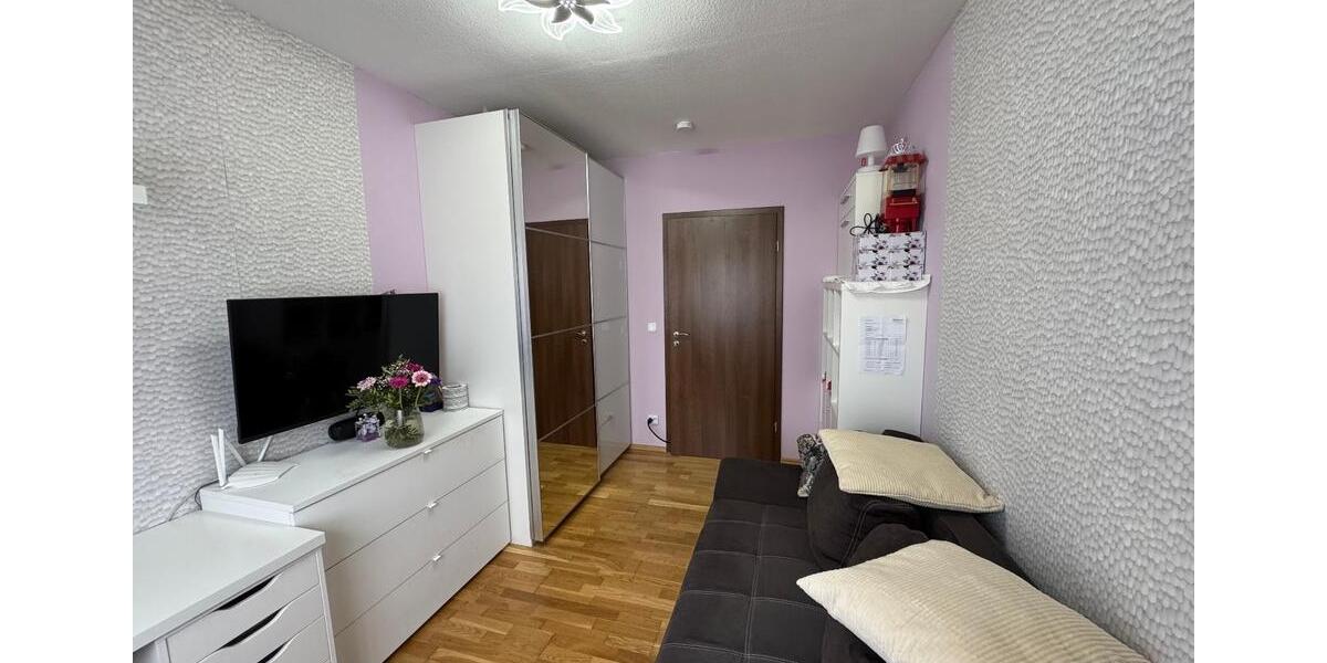 Erdgeschoßwohnung Wermelskirchen - 3 Zimmer, 78 m&sup2;, 215.000&euro; | Angebot:27413699