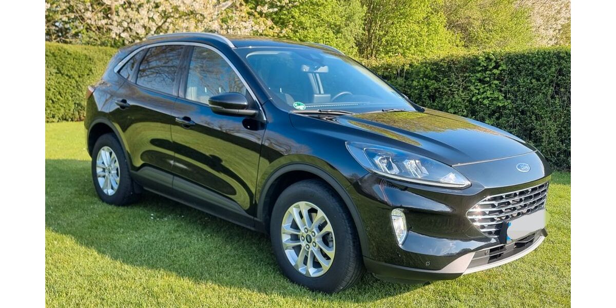 Ford Kuga 14.780 km 25.990 &euro; Bergheim 50129