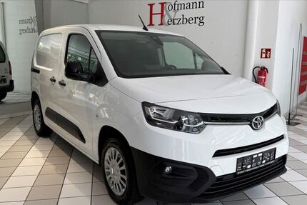Toyota Proace City 69.050 km 12.990 &euro; Siegburg 53721
