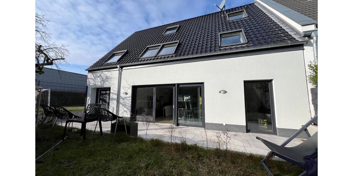 Doppelhaushälfte Bonn Küdinghoven - 6 Zimmer, 165 m&sup2;, 2.400&euro; | Angebot:25143042