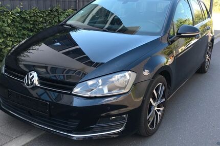 VW Golf 195.000 km 8.450 &euro; Pulheim 50259