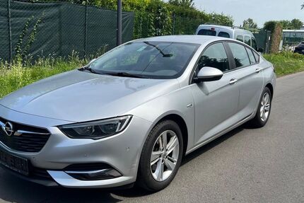 Opel Insignia 185.000 km 7.800 &euro; Köln 50739