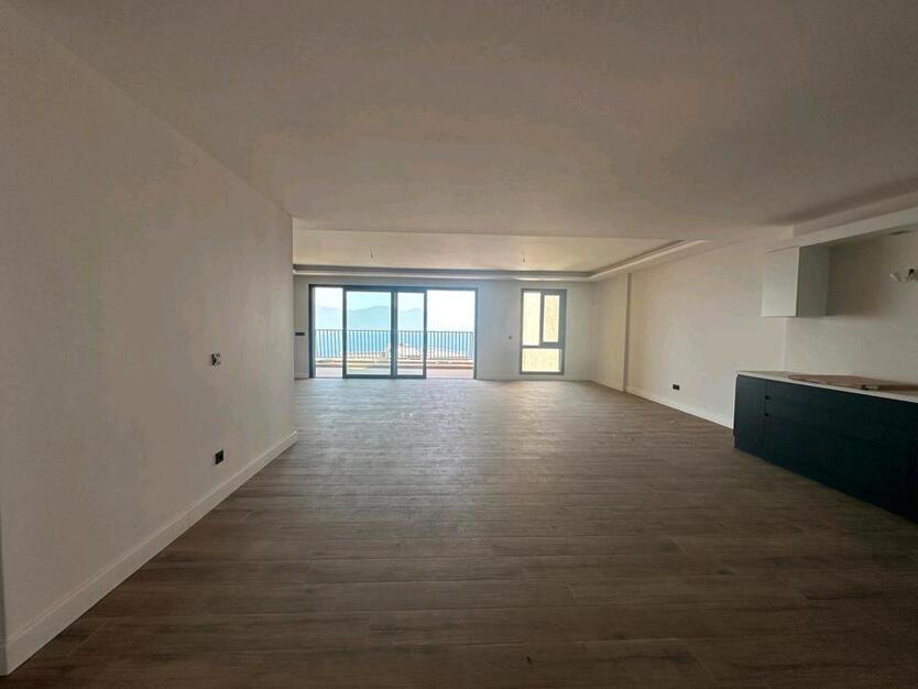Wohnung İN TÜRKEİ KUŞADASİ MİT PANORAMA AUSSİCHT ZUM MEER