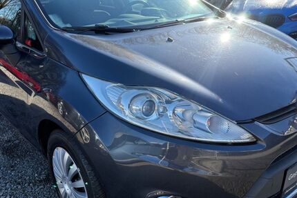 Ford Fiesta 279.545 km 1.490 &euro; Bergisch Gladbach 51467