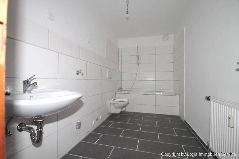 Etagenwohnung Wesseling - 4 Zimmer, 103 m&sup2;, 1.133&euro; | Angebot:26187946