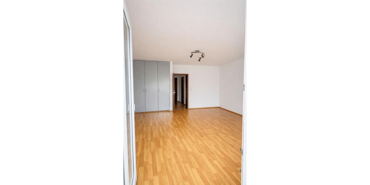 Etagenwohnung Bergisch Gladbach Gronau - 1 Zimmer, 45 m&sup2;, 649&euro; | Angebot:26613504