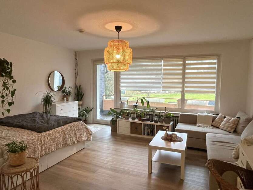 Wohnung zum Mieten in Wermelskirchen 400 € 40 m² 1 zimmer