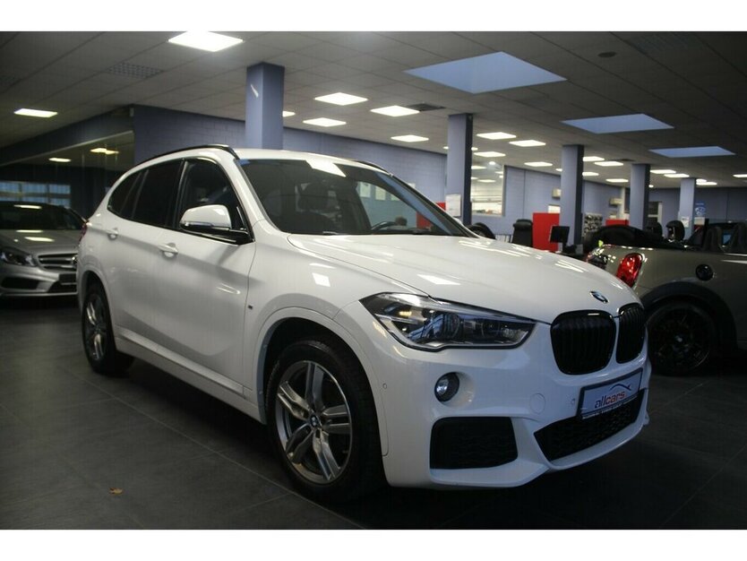 X1 sDrive18i - M Sport - 1.Hand -