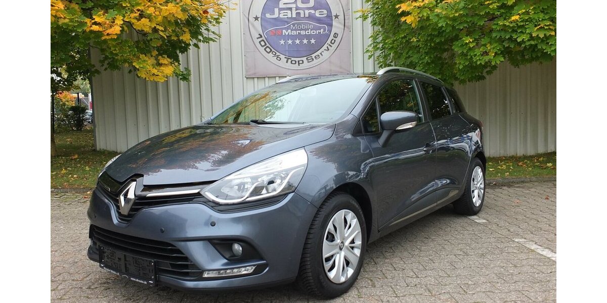 Renault Clio BLACK WEEK 25: EXPRESSION NAVI PARCTRONIC STA 118.021 km 7.904 € Köln 50858