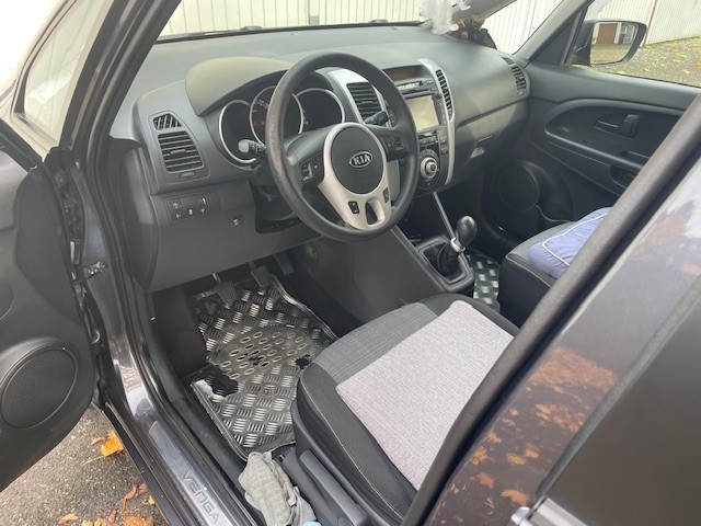 Kia Venga 101.000 km 6.100 &euro; Pulheim 50259