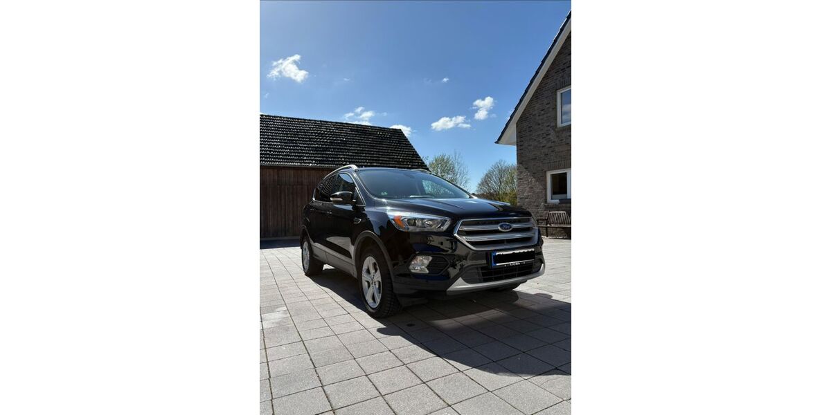 Ford Kuga 83.000 km 12.999 &euro; Overath 51491