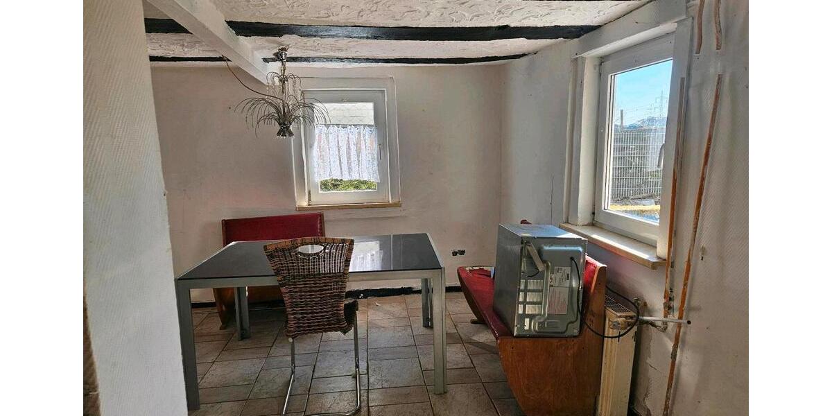 Einfamilienhaus Lohmar - 8 Zimmer, 130 m&sup2;, 1.200&euro; | Angebot:26302195