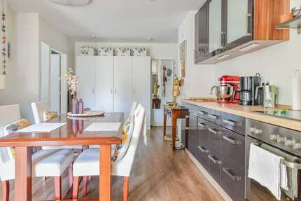 Wohnung Solingen Central - 2 Zimmer, 60 m&sup2;, 580&euro; | Angebot:27280333