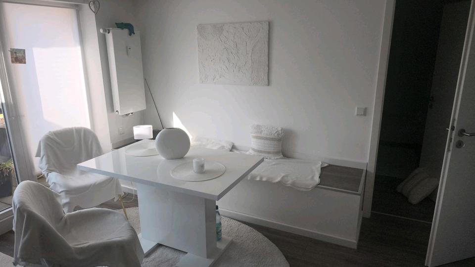 Dachgeschoßwohnung Erftstadt - 2 Zimmer, 80 m&sup2;, 1.180&euro; | Angebot:26684543