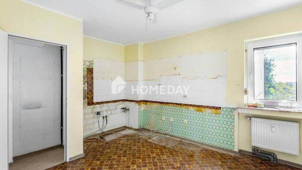 Raumwunder! Geräumige, helle 4-Zimmer-Wohnung auf 106 m² mit Westbalkon & TG-Stellplatz