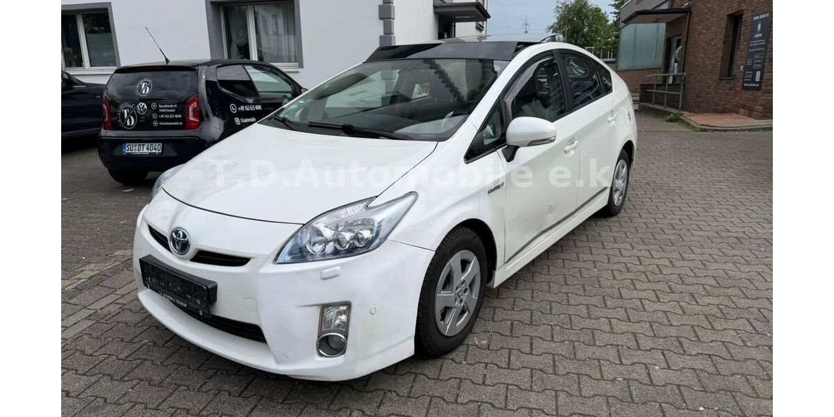 Toyota Prius 222.000 km 6.999 &euro; Troisdorf 53840