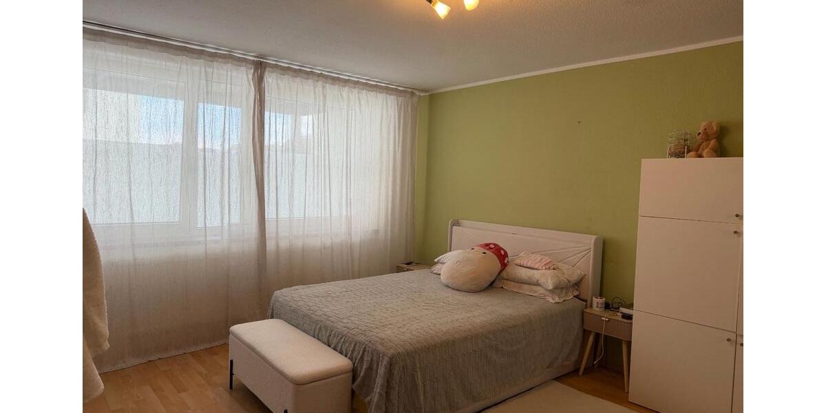 Etagenwohnung Leverkusen Opladen - 4 Zimmer, 113 m&sup2;, 1.350&euro; | Angebot:26502613