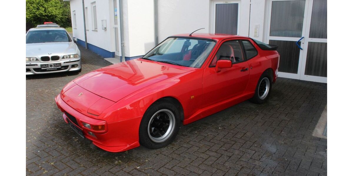Porsche 944 133.000 km 14.900 &euro; BERGHEIM 50126