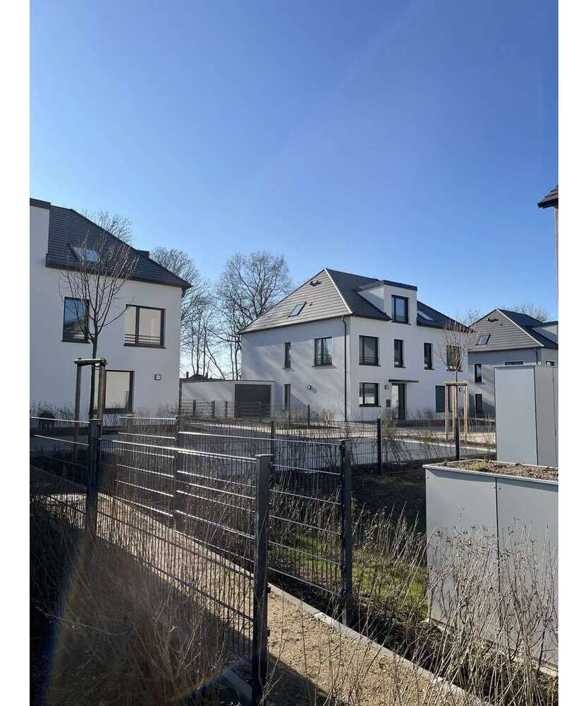 Haus zum Mieten in Kerpen Türnich 2.300 € 160.8 m²