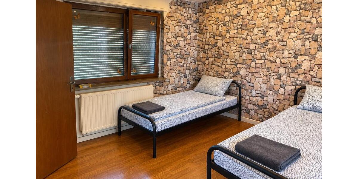 Etagenwohnung Erftstadt - 4 Zimmer, 80 m&sup2;, 1.800&euro; | Angebot:27596655