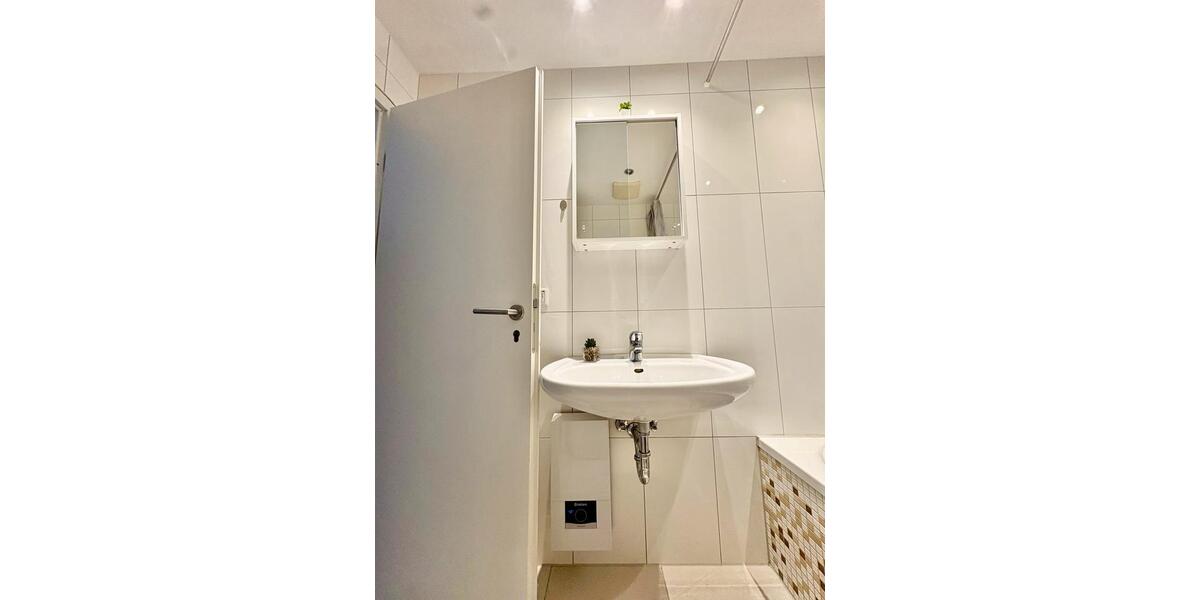 Etagenwohnung Köln Heimersdorf - 3 Zimmer, 82 m&sup2;, 349.000&euro; | Angebot:26875516