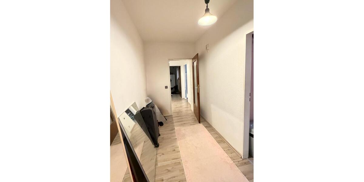 Etagenwohnung Köln Kalk - 3 Zimmer, 72 m&sup2;, 198.000&euro; | Angebot:27157952