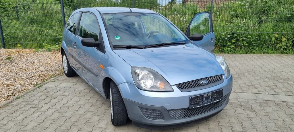 Ford Fiesta 156.196 km 1.800 &euro; Sankt Augustin 53757