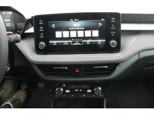 Skoda Fabia TSi 115 Alu PDC LED Kamera SOFORT 9 km 20.595 € Bonn 53225