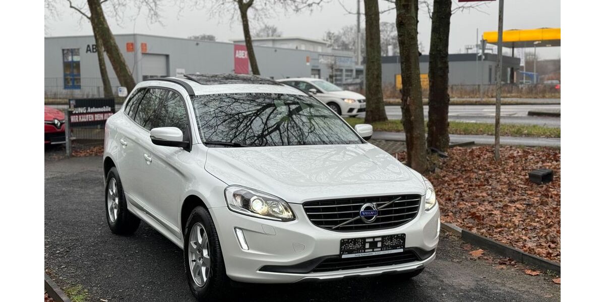 Volvo XC60 73.500 km 16.999 &euro; Köln 51107