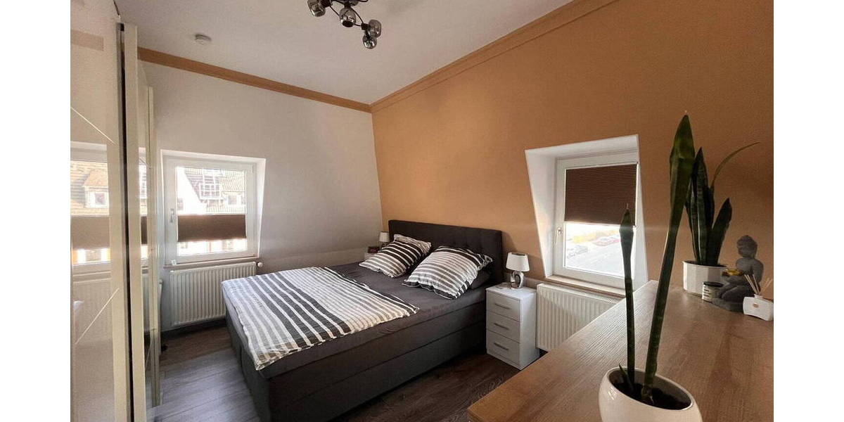 Etagenwohnung Bergisch Gladbach Kaule - 2 Zimmer, 80 m&sup2;, 400.000&euro; | Angebot:26377232