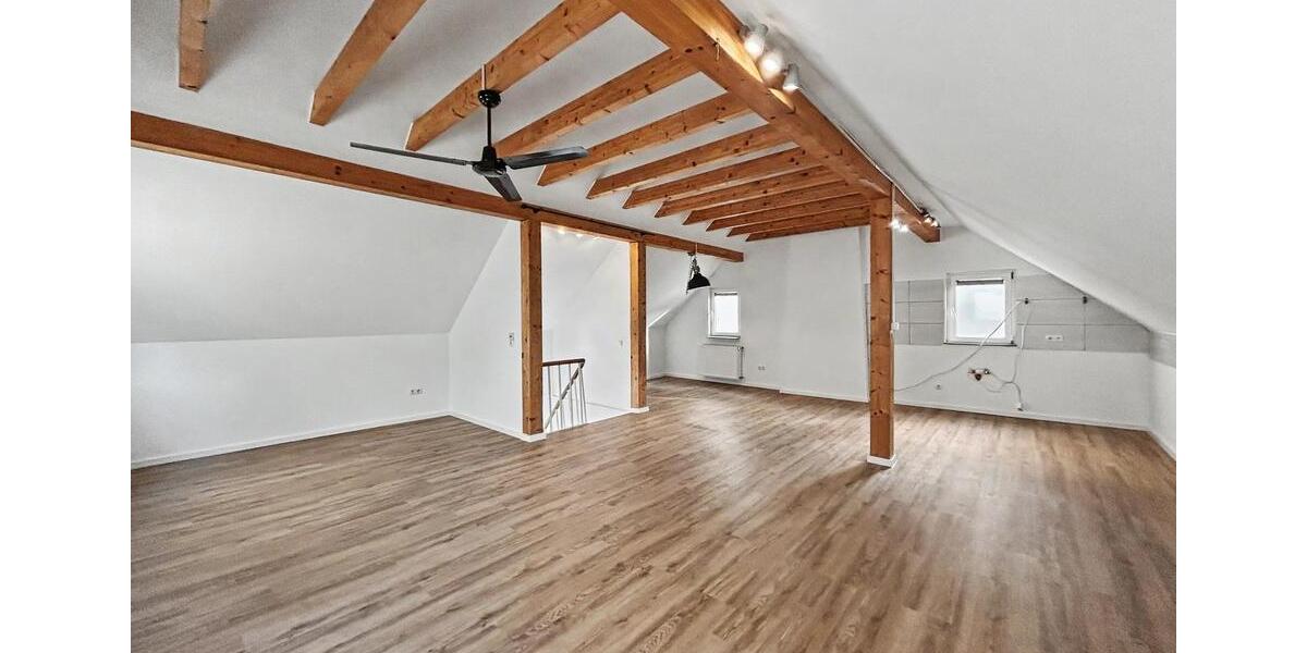 Einfamilienhaus Köln Mülheim - 4 Zimmer, 150 m&sup2;, 1.500&euro; | Angebot:26259148