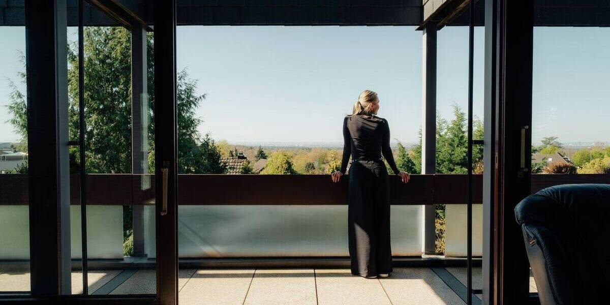 Einfamilienhaus Bergisch Gladbach Bensberg - 7 Zimmer, 232 m&sup2;, 998.000&euro; | Angebot:26471351