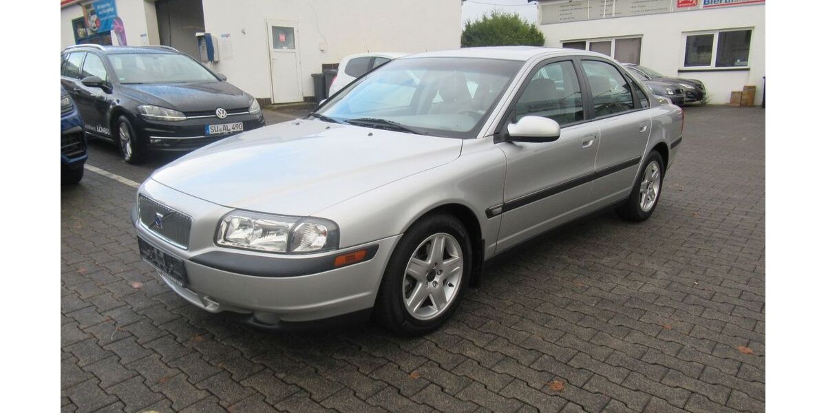 Volvo S80 121.840 km 8.500 € Hennef 53773