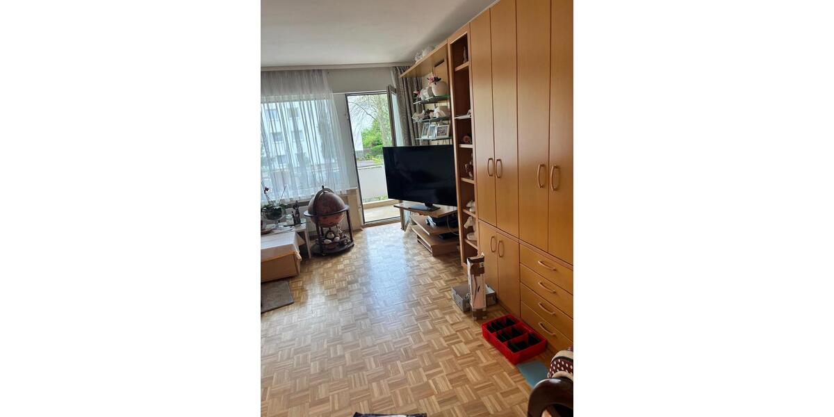 Etagenwohnung Köln Lindenthal - 3 Zimmer, 78 m&sup2;, 1.500&euro; | Angebot:26250307
