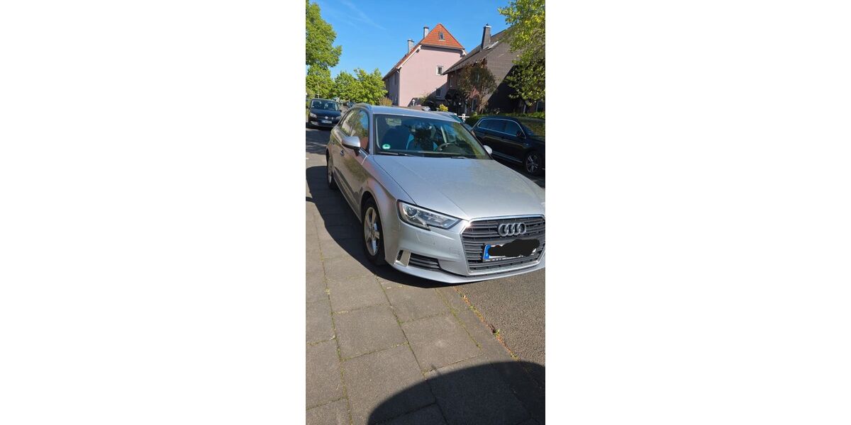 Audi A3 100.000 km 14.350 &euro; Köln 50997