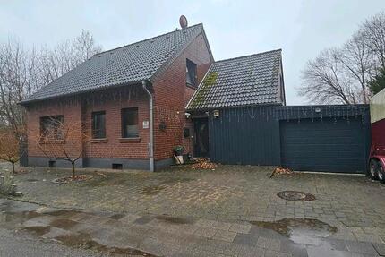 Haus Bergheim - 7 Zimmer, 174 m&sup2;, 699.000&euro; | Angebot:27301286