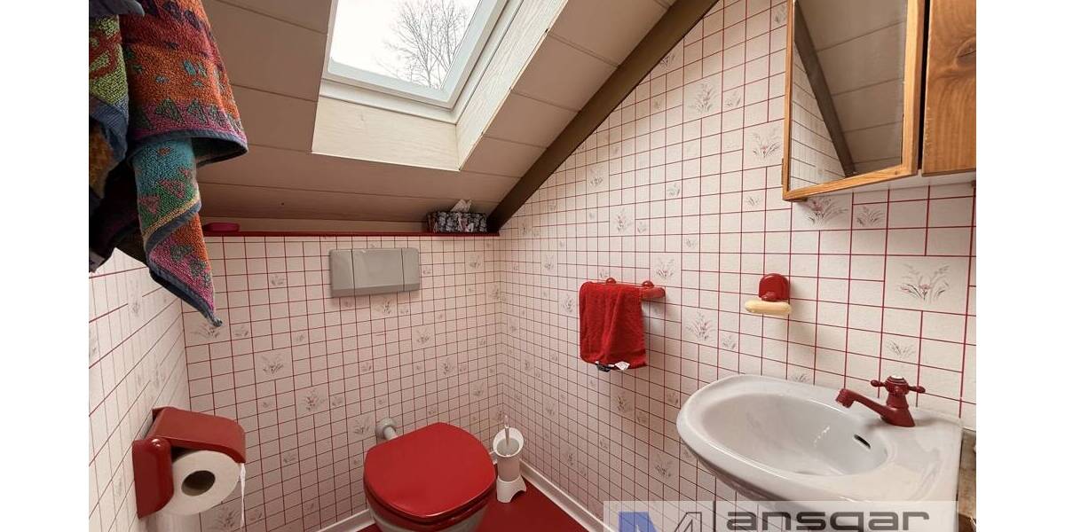 Mehrfamilienhaus, Wohnhaus Pulheim / Geyen Geyen - 5 Zimmer, 101 m&sup2;, 249.000&euro; | Angebot:26388200